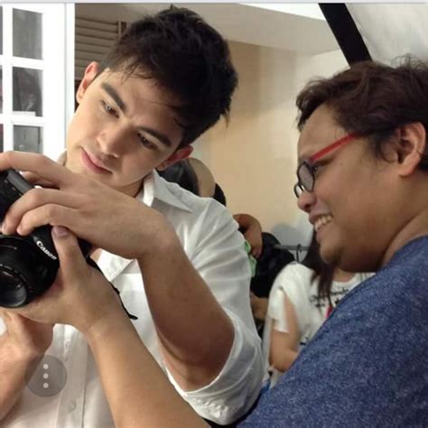 Controversial Photographer Vic Fabe, nagsalita na .